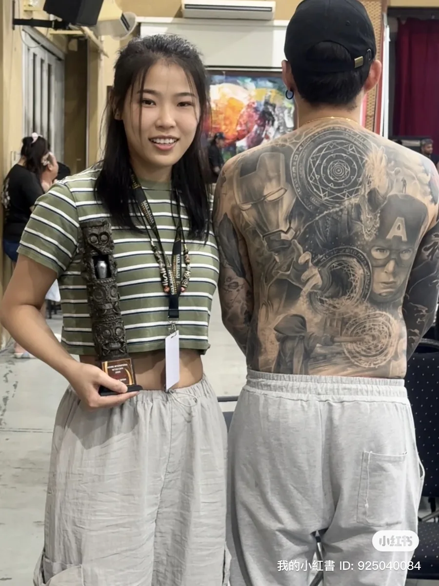 Kuching Tattoo Expo 2025 — artist at work